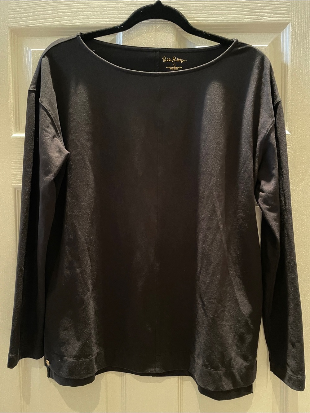 Lilly Pulitzer Black Long-Sleeve Crewneck Top